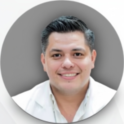 Dr. Gustavo Vera